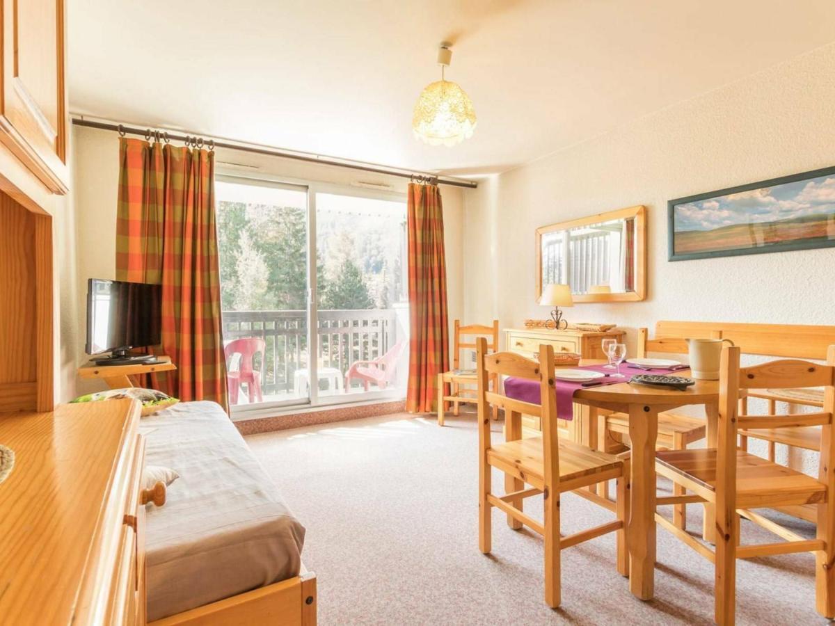 Appartement La Salle-les-Alpes, 3 pièces, 6 personnes - FR-1-330F-41 Serre Chevalier Esterno foto