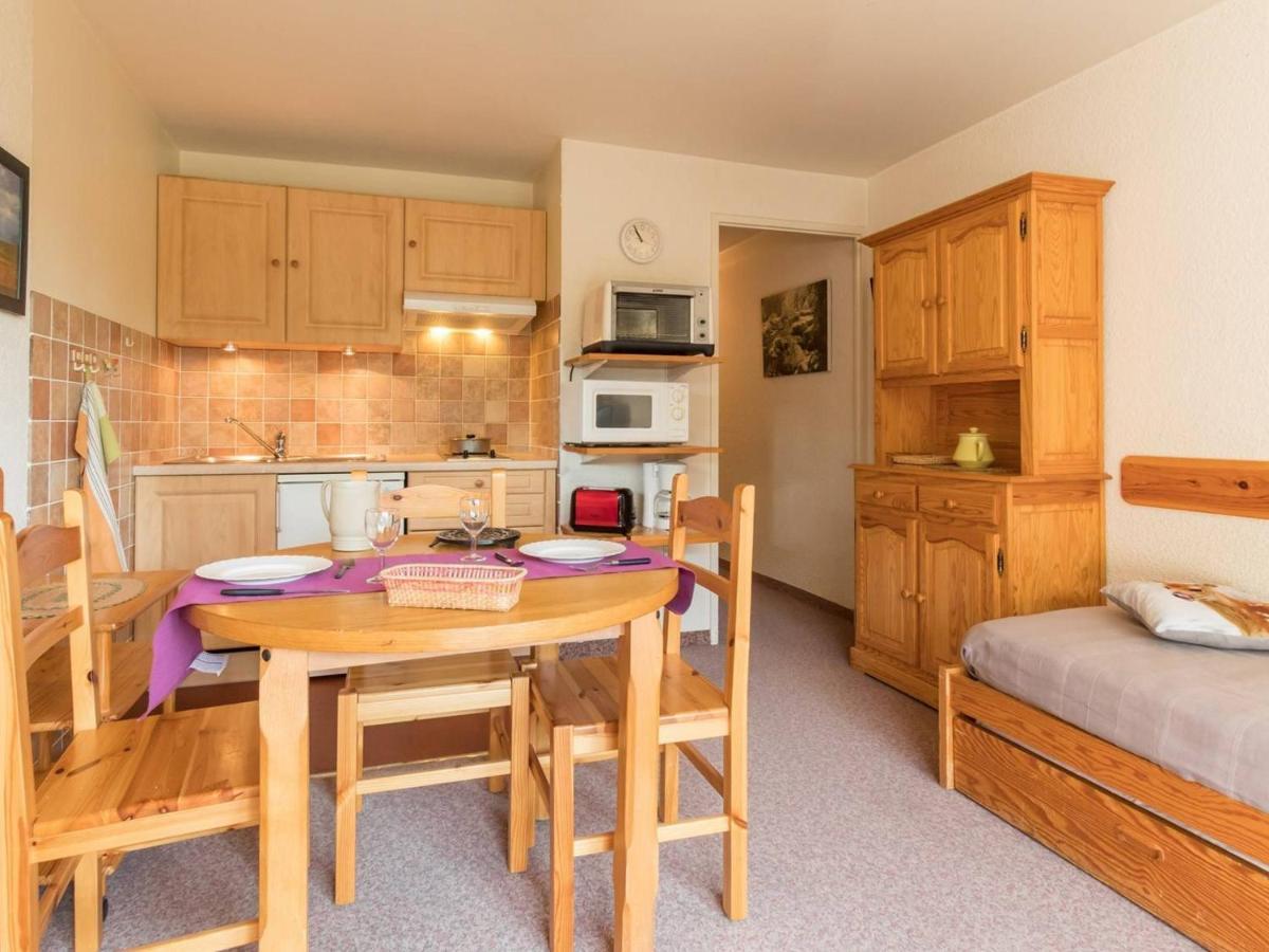 Appartement La Salle-les-Alpes, 3 pièces, 6 personnes - FR-1-330F-41 Serre Chevalier Esterno foto