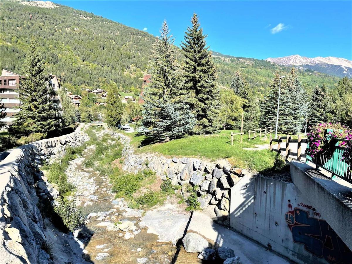 Appartement La Salle-les-Alpes, 3 pièces, 6 personnes - FR-1-330F-41 Serre Chevalier Esterno foto