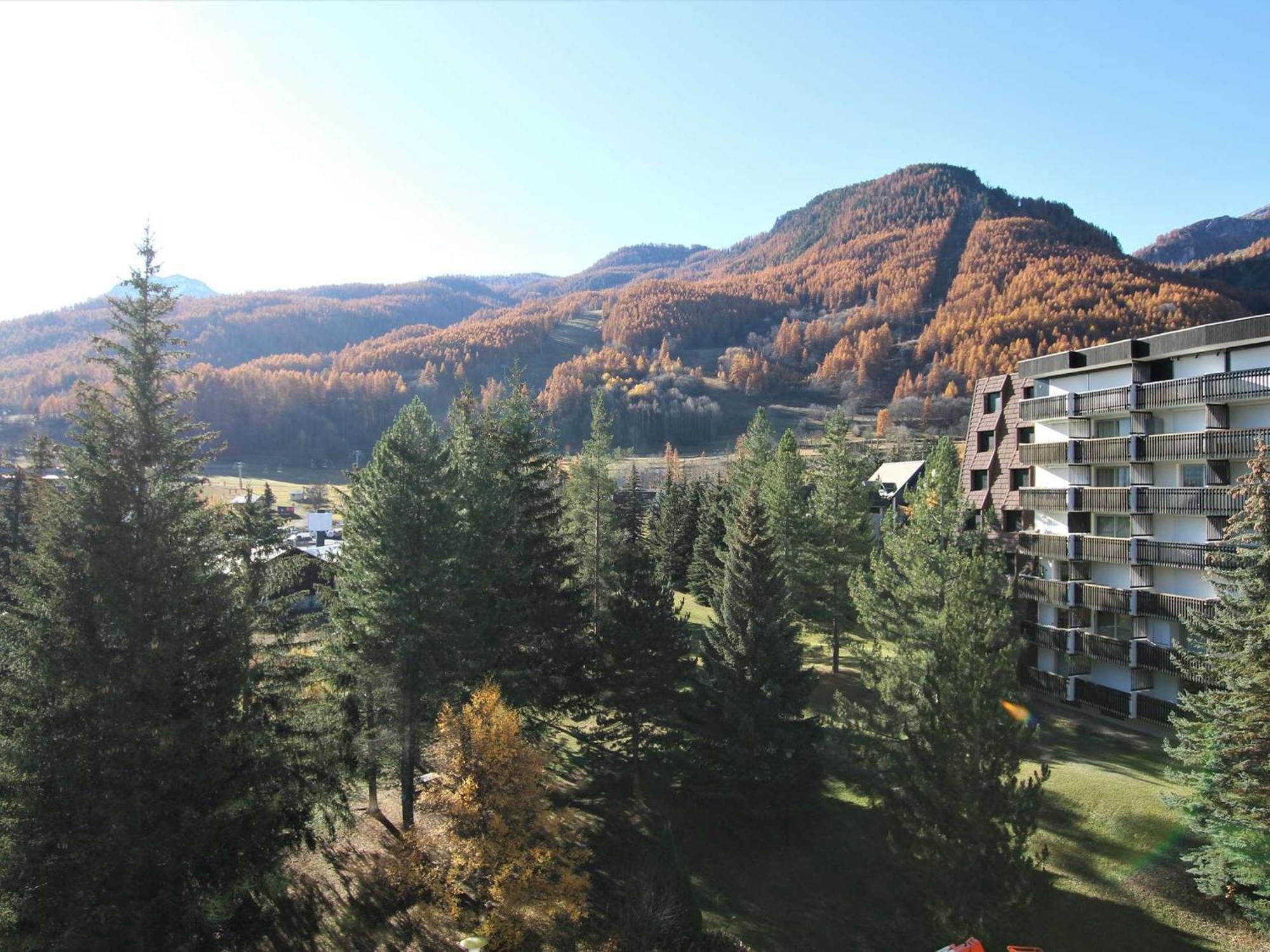 Appartement La Salle-les-Alpes, 3 pièces, 6 personnes - FR-1-330F-41 Serre Chevalier Esterno foto